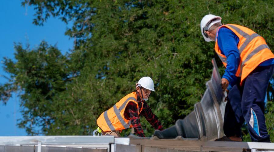 Professional new roof installation services in Strawberry Plains, TN